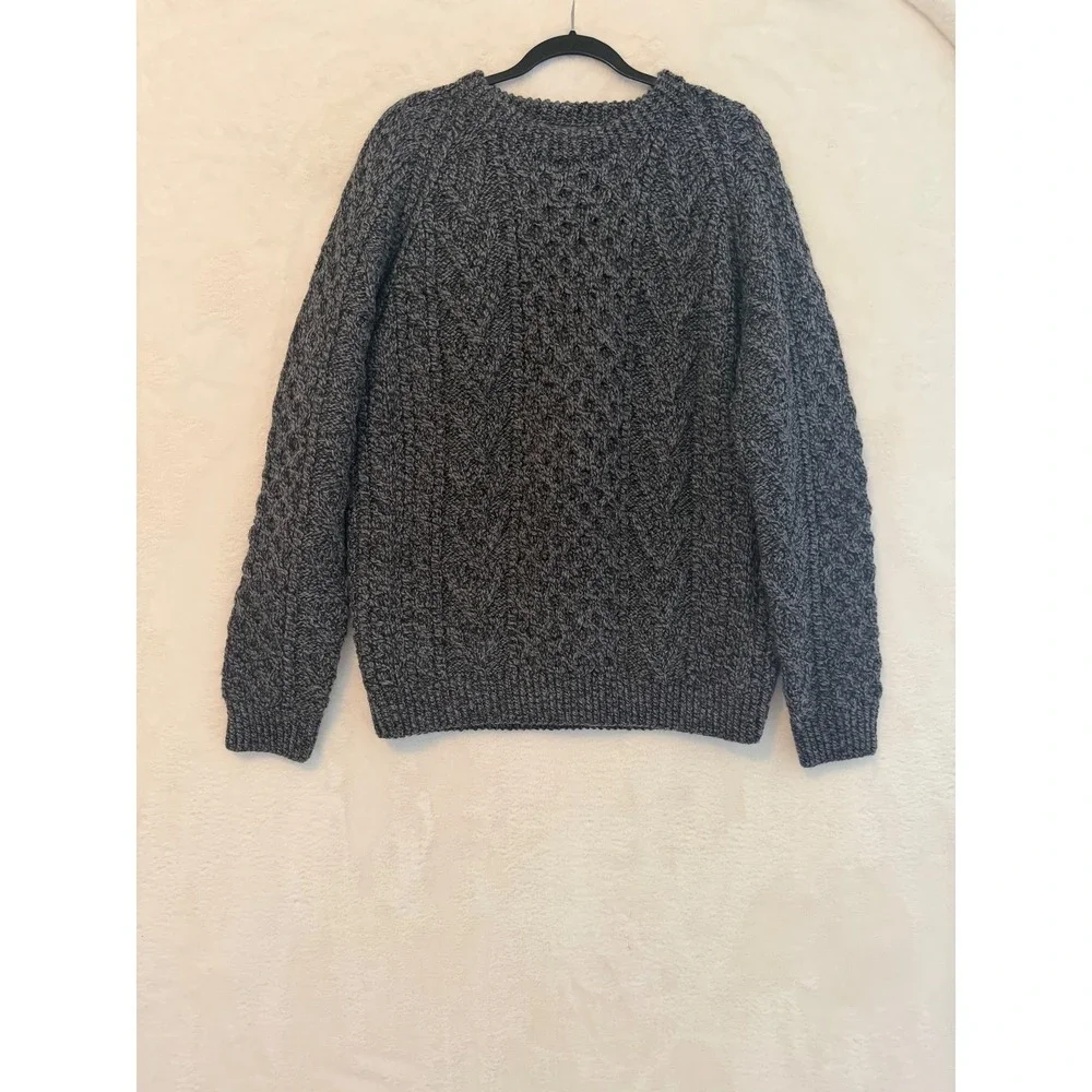 Carraig Donn Handknit Ireland Wool Sweater Mens Large Gray Aran Cable‎ Knit Crew